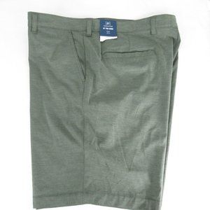 George Walking Shorts Green Heather At The Knee Stretch 44 W Flat Front UPF 30